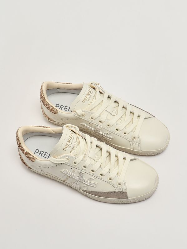2. Sneakers donna Stevend 8059 in pelle Bianco-Oro Premiata stevend8059