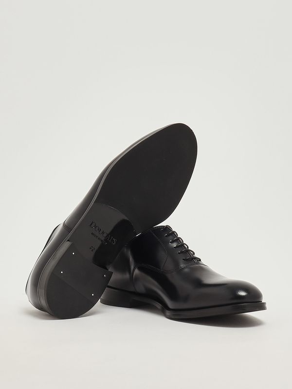 4. Zapato Oxford de hombre en piel cepillada. Azul marino Doucal's du2630monzuf269