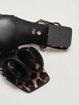 4. Sandales femme Varela en tissu à imprimé animalier Léopardé