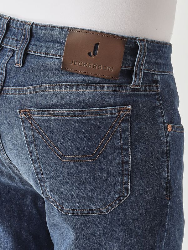 4. Jordan Herrenjeans aus Stretch-Baumwollmischung Mittelblau Jeckerson pe26juppa078jorda001