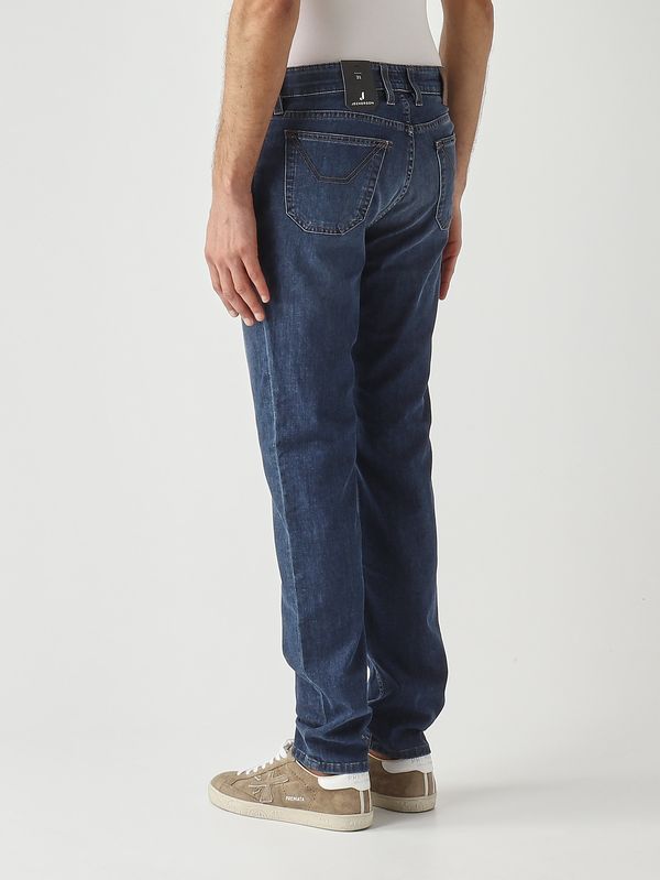 3. Jordan Herrenjeans aus Stretch-Baumwollmischung Mittelblau Jeckerson pe26juppa078jorda001