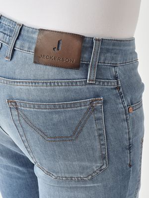4. Jeans uomo James skinny-fit in denim cross 8,75 OZ Blu Bleach Basic