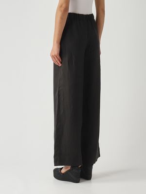 4. Women's linen trousers Black