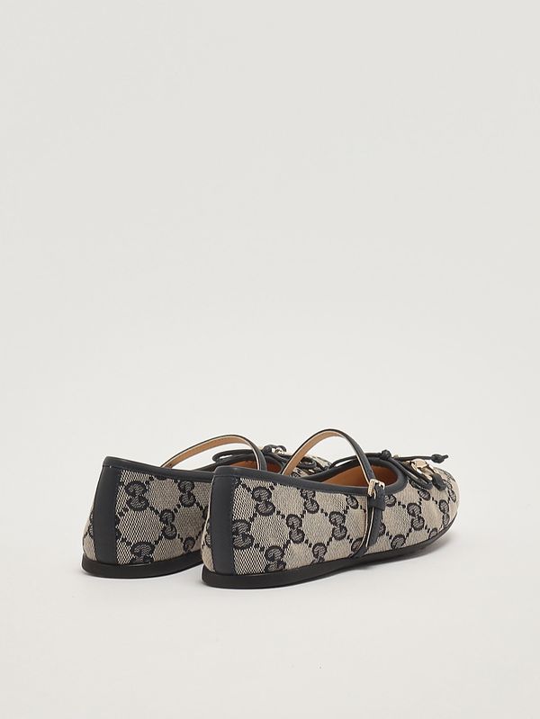 3. Girls' canvas ballet flats Beige-Blue Gucci 856590hwk20
