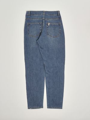 2. Vaqueros para niña en denim de algodón elástico Denim medio