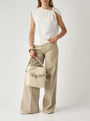 2. Damentasche Bucket Belt Classic aus Leder Creme