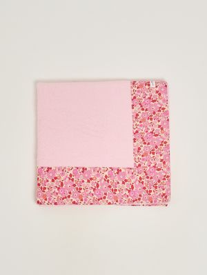 1. Cotton beach towel for girls Pink