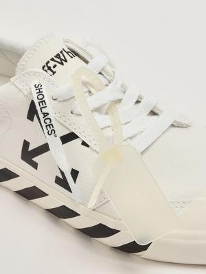 5. Baskets homme Vulc Undercut en toile de coton Blanc-Noir