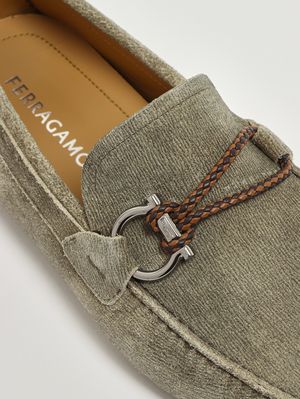5. Mocassins pour homme Driver Front 4 en daim Gris-Vert