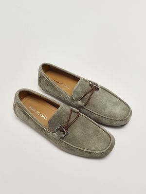 2. Mocassins pour homme Driver Front 4 en daim Gris-Vert