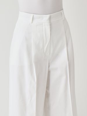 5. Pantalón de mujer Tequila de algodón elástico. Blanco