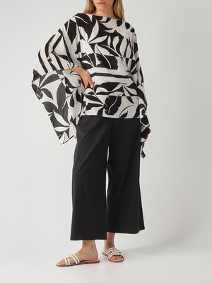 2. Damenbluse Tambuto aus Seide Schwarz-Weiß