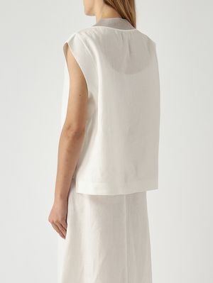 4. Women's linen T-shirt White