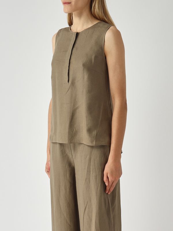 3. Women's linen blouse Military Gran Sasso 6123150000