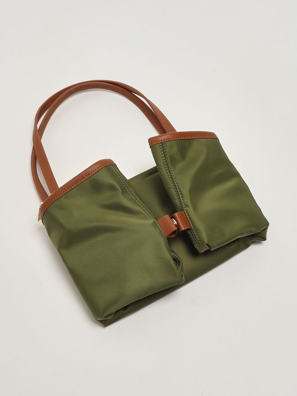 4. Borsa donna The City Bag Large in nylon 5218 Emb MC2 Saint Barth cb0002