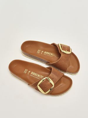 2. Sandale femme Madrid Big Buckle en cuir huilé Cognac