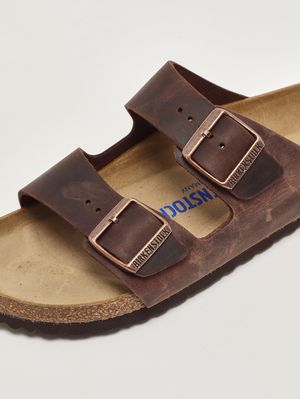 5. Sandalo Arizona Soft Foot Bed in pelle oliata Testa Di Moro