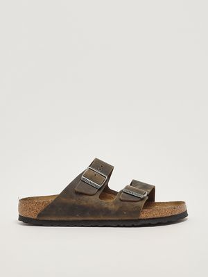 1. Sandalo Arizona Soft Foot Bed in pelle oliata Kaki Chiaro