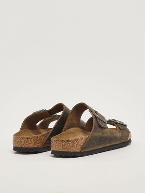 3. Sandalo Arizona Soft Foot Bed in pelle oliata Kaki Chiaro
