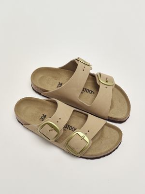 2. Sandalo donna Arizona Big Buckle in pelle nubuck Sabbia