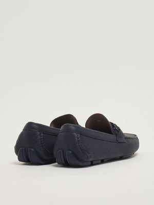 3. Men's Driver Front 4 loafers in grained leather Blue Marine