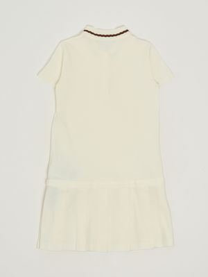 2. Vestido de niña de algodón elástico. Blanco