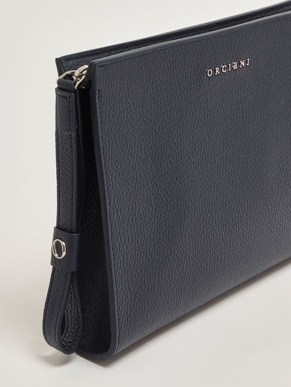 4. Cartera de mano Micron para hombre en piel Azul marino Orciani su0127mic