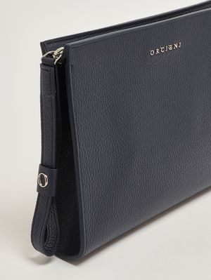 4. Cartera de mano Micron para hombre en piel Azul marino