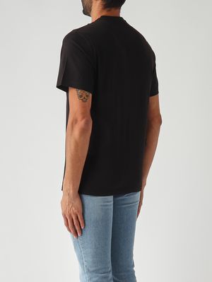 4. Camiseta de hombre de algodón Negro