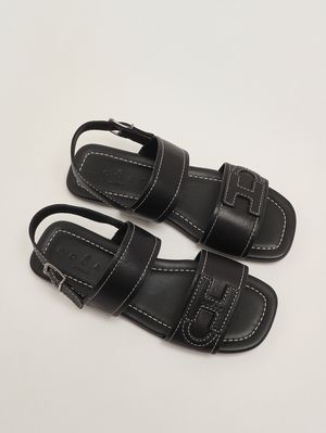 2. Sandalia de mujer H685 de piel Negro