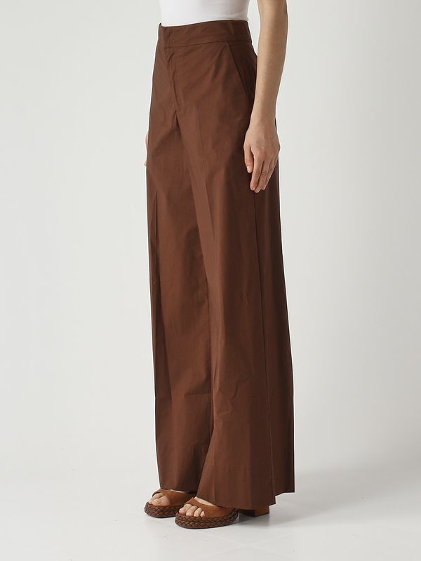 3. Pantalon femme en coton stretch Café Twinset 261tt2150