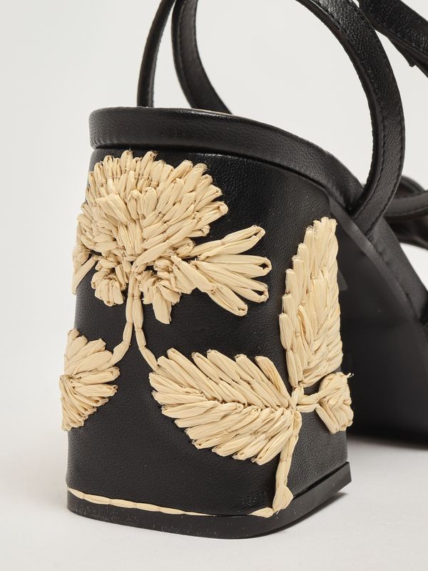 5. Sandalia de mujer Vasilia en piel de napa. Negro Castaner vasilia/280