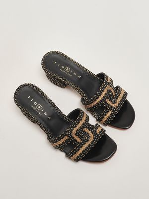 2. Petra women's raffia sandal Gold-Black