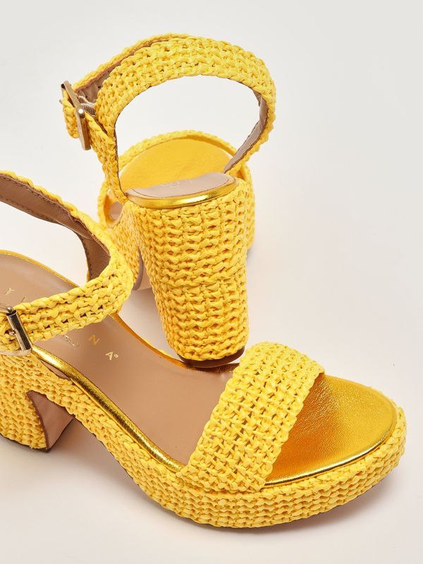 4. Sandale femme en raphia Jaune Fiorina 111j831
