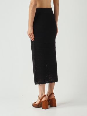 4. Women's knitted skirt Black