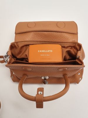 5. Borsa donna Dotta Centauro Baby in pelle martellata Amaretto