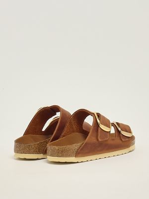 3. Sandalo donna Arizona Big Buckle in pelle oliata Cognac