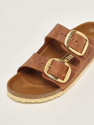5. Sandalo donna Arizona Big Buckle in pelle oliata Cognac