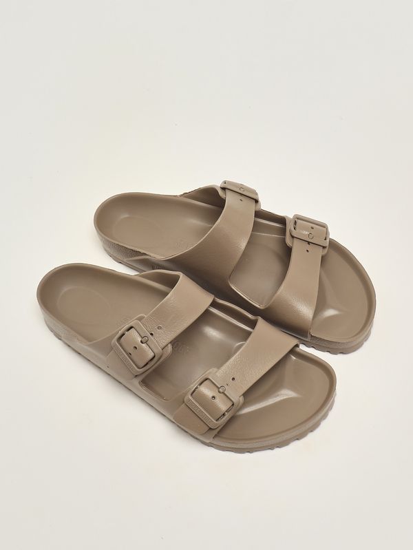 2. Sandalia Arizona para hombre en goma EVA Topo Birkenstock 1030447