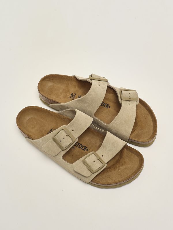 2. Men's Arizona suede leather sandal Light Khaki Birkenstock 1032061