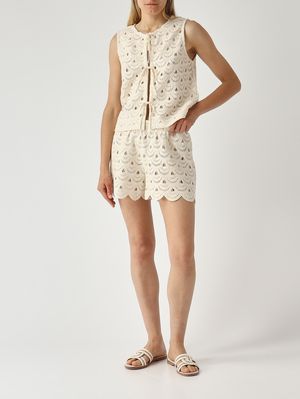2. Chaleco de mujer Velma de algodón de crochet Beis