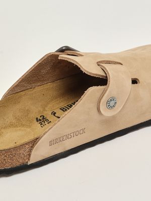 5. Boston nubuck leather clogs Light Beige