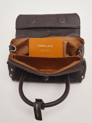 4. Damenhandtasche Dotta Centauro Baby aus genarbtem Leder Brown Castel Del Monte