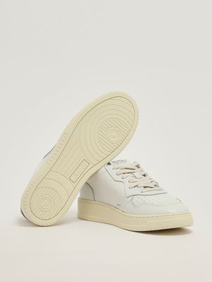 4. Sneakers uomo Medalist Low in pelle Bianco-Beige