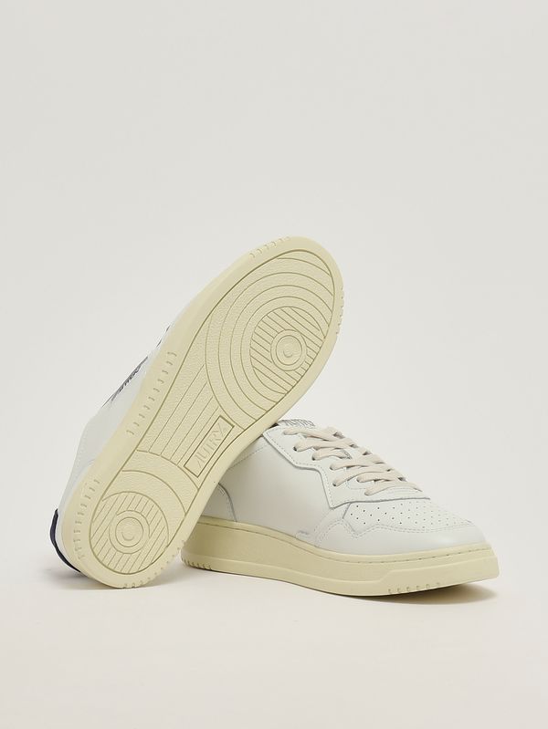 4. Sneakers uomo Medalist Low in pelle Bianco-Blu Autry aulmbj03