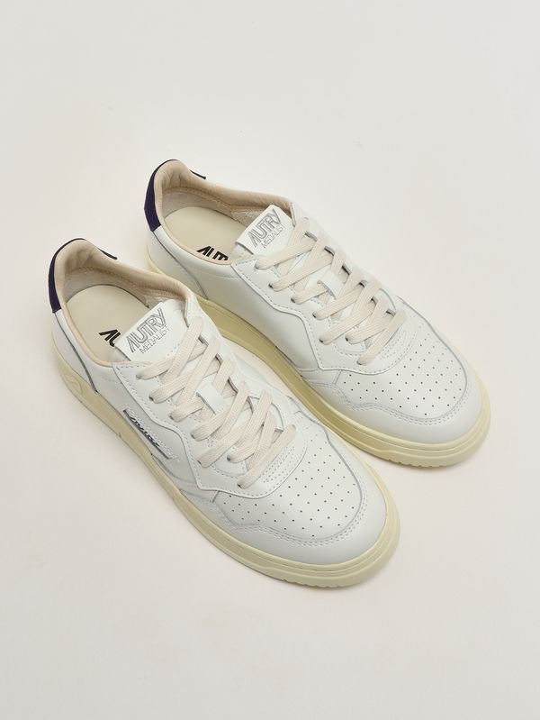 2. Sneakers uomo Medalist Low in pelle Bianco-Blu Autry aulmbj03