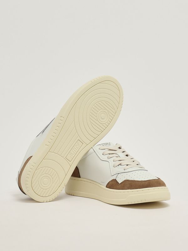 4. Sneakers uomo Medalist Low in pelle liscia e suede Bianco-Marrone Autry aulmft17