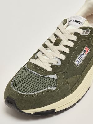 5. Sneakers uomo Hyperway Low in mesh e suede Salvia-Mashmallow