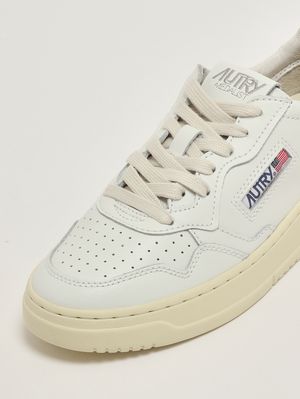 5. Sneakers donna Medalist Low in pelle White