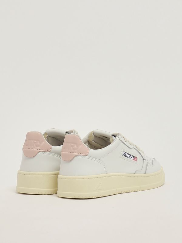 3. Sneakers donna Medalist Low in pelle White-Pink Autry aulwll16